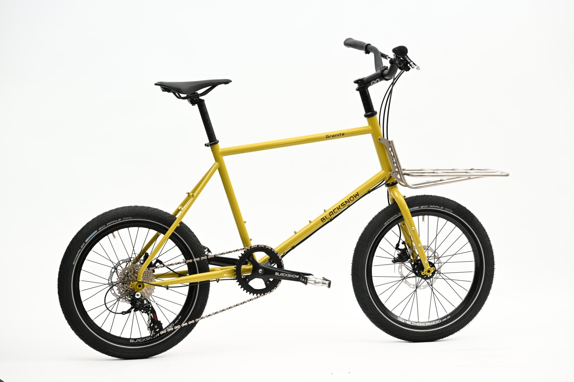 Close-up of Granite Pro fork crown and rack interface