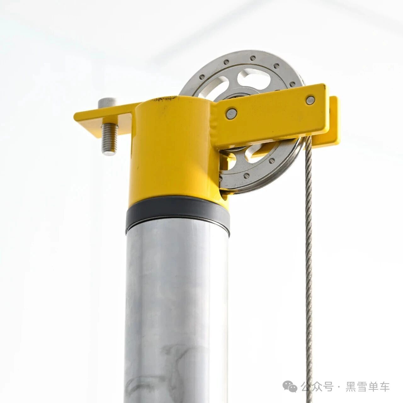 Cyclus tools alongside Float 3D system